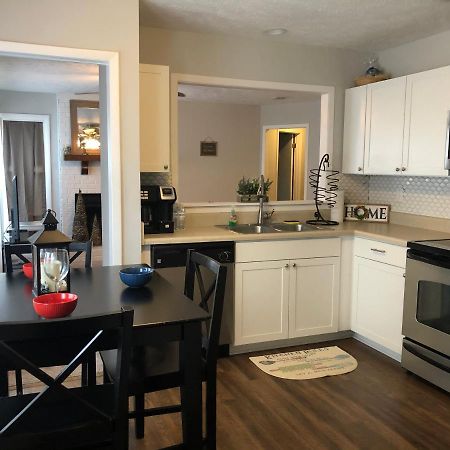 Cozy Cottage Feel, 5 Mins From Ft. Bragg Fayetteville Exterior photo