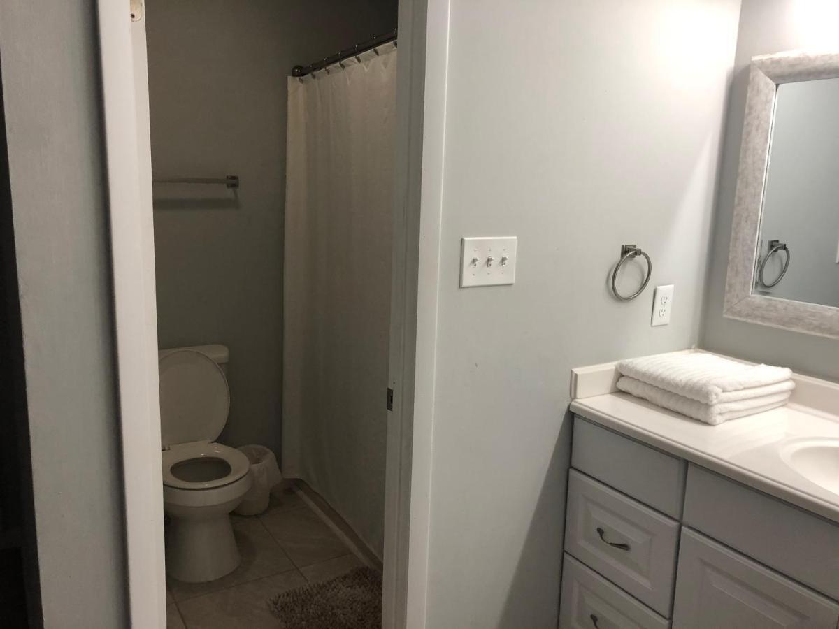 Cozy Cottage Feel, 5 Mins From Ft. Bragg Fayetteville Exterior photo