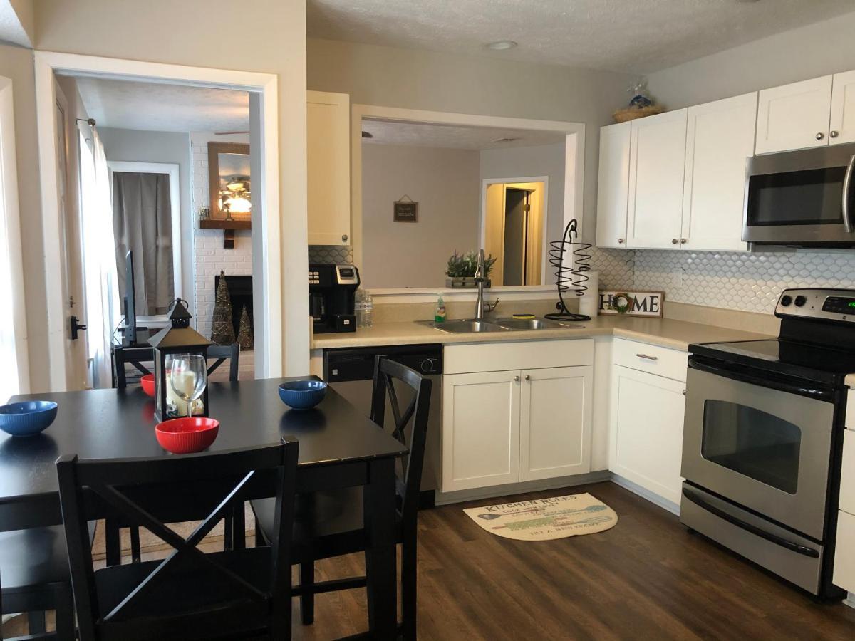 Cozy Cottage Feel, 5 Mins From Ft. Bragg Fayetteville Exterior photo