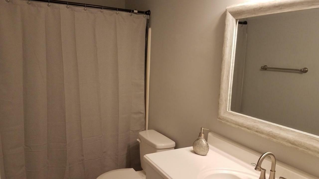 Cozy Cottage Feel, 5 Mins From Ft. Bragg Fayetteville Exterior photo